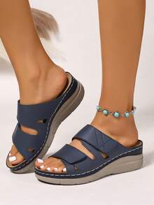 New Women Massage Heel Solid Color Casual Slip-On Platform Slippers, Thick Sole, Outdoor Wear, Summer - Navy Blue - View 4