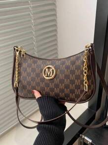 2025, nuevo bolso de hombro / cruzado de moda clásico con diseño de estampado de letras, decoración de cadena de metal y tela impermeable de PU. Adecuado para compras, monederos, estudiantes, mujeres jóvenes y mujeres de oficina. Perfecto para la oficina, el colegio, el trabajo, los negocios, los desplazamientos, las actividades al aire libre, los viajes y los picnics.