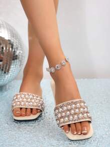Nuevos Chanclas/Zuecos de talla grande 2025 con punta cuadrada, sin deslizamiento, con aplicaciones de cristales y perlas, versátiles para la playa/resort