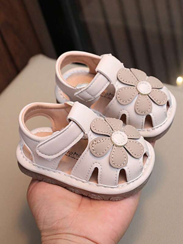 Newborn/Infant Soft Bottom Squeaky Shoes, Cute Cartoon Flower Patterned Prewalker Shoes