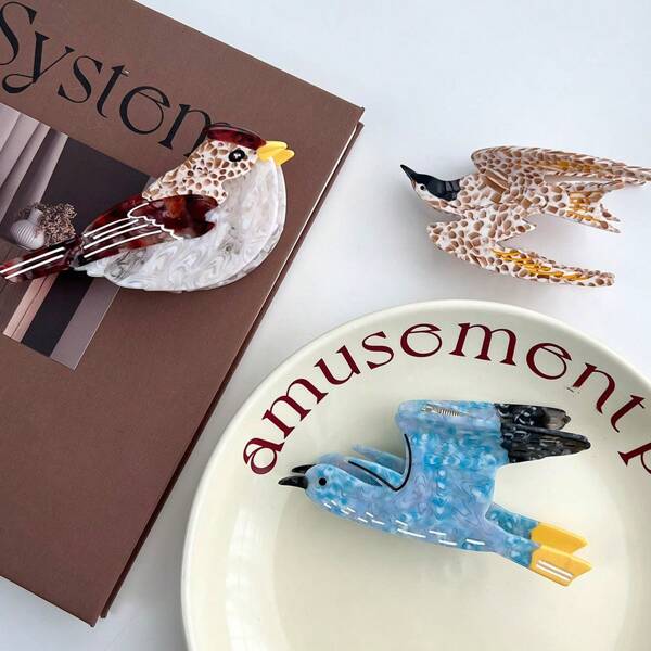 1pc Parrot Hair Clip, Creative Cartoon Hair Claw, Colorblock Bird Hair Accessory, Large Cute Hair Clip, Fashion Bun Clip, Niche Design Hair Clip, Suitable For Adults