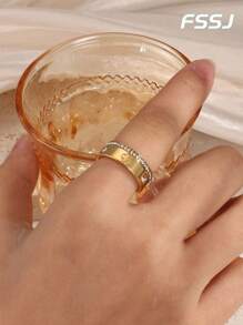 2pcs Set 18K Gold Plated Stainless Steel Clover Design Cubic Zirconia Rings, Waterproof & Fade Resistant, Suitable For Women Everyday Wear, Party, Holiday Gift