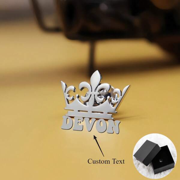 Customized Crown Shaped Name Brooch - Elegant Stainless Steel Personalized Pin, Vintage Crown Design, Compact & Delicate, Suitable For Various Styles Of Clothing, Gift Box Packaging, Gifts For Family And Friends, Valentine's Day, Mother's Day, Father's Day, Graduation Season