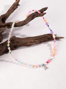 1 pieza Collar con inicial colorida de A a Z, collar con colgante con forma de corazón de letra de A a Z hecho a mano con cuentas, detalles en el bordado y personalizado