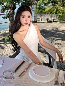 Váy dạ hội dự tiệc màu trắng ôm sát, không tay, thanh lịch và sang trọng cho nữ, váy dự tiệc sinh nhật cổ điển dành cho nữ - trắng - Xem 9