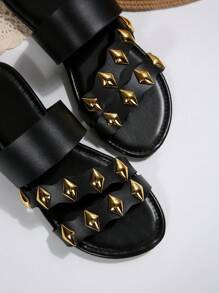 Women's Metal Rhombus Decor Rivet Beach Holiday Casual Slip-On Flat Sandals, Comfortable & Elegant