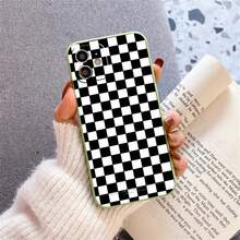 Black  White Checkered Pattern Phone Case For IPhone 16 Pro Max/16 Plus/16 Pro/16/15/14/13/12/11, Unisex, Scratch Resistant TPU, Full Body Ultra Thin, Shockproof With Camera Guard - White - View 4
