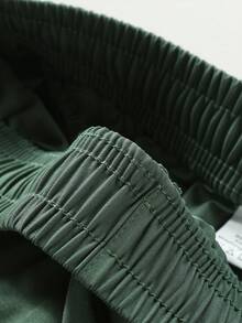 男士夏季轻便运动跑步短裤，透气户外徒步和骑行宽松短裤 - 綠色 - 查看 8