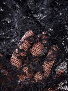 2 piezas Conjunto de lencería sexy con encaje calado, top con espalda descubierta y tirantes ajustables, y shorts, ropa de dormir sexy y cómoda para mujeres