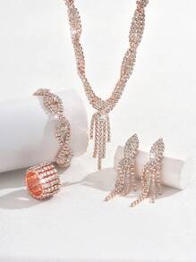 Ensemble de bijoux : collier, boucles d'oreilles et bracelet orné de strass, collier de style européen et américain avec diamants, accessoire de mariée cadeau