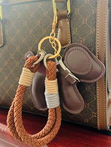 Dedoo INS热门腊肠犬巧克力小众个性化棒球钥匙扣吊坠编织挂绳配饰“我爱我的男朋友” - 咖啡 - 查看 4