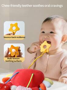 1个多功能螃蟹牙胶玩具，带铃铛、摇铃、镜子、牙胶和夹子，柔软毛绒悬挂玩具，带有感官珠和发声器，卡通红色动物造型，适用于婴儿床/婴儿车/汽车座椅，安抚宝宝，非常适合旅行/午睡/室内玩耍