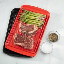 Grilling Prep And Serve Trays 17x10.5 Inch BBQ Safe For Food Handling 2 Dishwasher Safe Nesting Trays Black And Red Perfect Grilling Tray For Cooked And Raw Meat Fits 6 Burgers - Trung bình - 17" x 10,5" - Xem 2