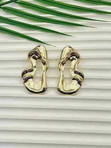 1 Pair Unique European & American Style Hollow Out Fashion Earrings For Women