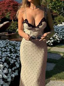 Vestido largo de satén con estampado de lunares de línea A elegante y romántico de Yuwenier, camisola de encaje, tirantes finos, espalda abierta, adecuado para el Día de San Valentín, festivales de música, vacaciones en la playa en verano - Albaricoque - Ver 3