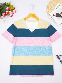 Plus Size Women Striped V-Neck Casual T-Shirt - Dark Green - View 2