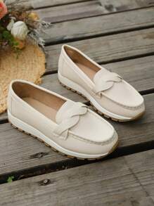 New Spring/Autumn Fashion Plus Size Solid Color Patchwork Flat Loafers, Handmade Lace-Up Slip-On Casual Comfortable Lightweight Driving Shoes, Beige Grain Leather Casual Sneakers For Daily, Commute, Vacation
