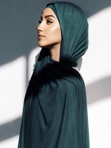 2pcs Set: Jersey Hijab & Underscarf Set, Solid Color Soft Breathable Modal Fabric, 1 Simple Tube Cap Hijab + 1 Lightweight Modal Hijab Scarf, Suitable For Daily Modest Covering - Dark Green - View 2