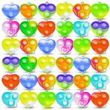 60 piezas Mini Pop Fidget Llavero, juguetes fidget mini en bulk, regalos de fiesta para niños de 3 a 8 años, premios de clase para niños de 8 a 12 años, regalos de fiesta de Pascua, 3 formas de mini juguetes llavero Pop, pequeños premios de clase para niños, regalos de fin de año escolar para estudiantes, relleno de bolsas de fiesta para niños, juguetes de cumpleaños (3 formas mezcladas, color y estilo aleatorios)