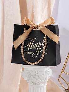 24PCS Wedding Candy Packaging Tote Bag With Gift Tote Bag Creative Fresh Gift Bag Wedding Candy Box Packaging Tote Bag Suitable For Weddings, Greetings, Birthday Parties, Holiday Parties, Bachelor Parties, Theme Parties, Graduation Parties, Housewarming Parties, Gift Packaging Tote Bag