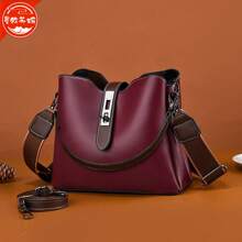 Shoulder Bags