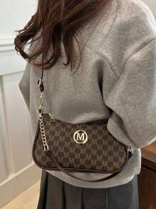 2025, nuevo bolso de hombro / cruzado de moda clásico con diseño de estampado de letras, decoración de cadena de metal y tela impermeable de PU. Adecuado para compras, monederos, estudiantes, mujeres jóvenes y mujeres de oficina. Perfecto para la oficina, el colegio, el trabajo, los negocios, los desplazamientos, las actividades al aire libre, los viajes y los picnics.