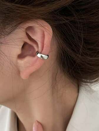 2 件简约 C 形金属夹式耳环