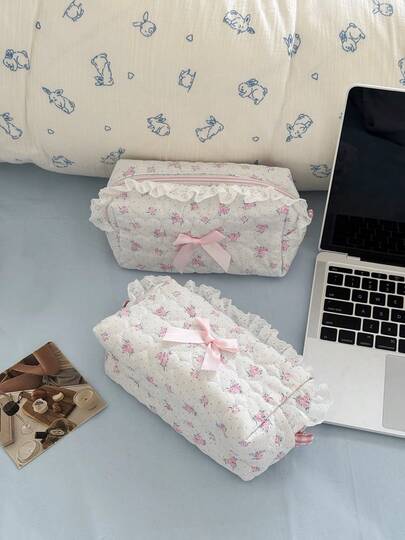 1 túi đựng mỹ phẩm màu hồng hoa hồng, viền ren dễ thương, có thể đựng cọ trang điểm, túi đựng đồ dùng vệ sinh cá nhân du lịch dung tích lớn, vật dụng cần thiết khi đi du lịch, thích hợp cho kỳ nghỉ, mùa hè, đi học, du lịch, túi đựng mỹ phẩm du lịch dành cho nữ.