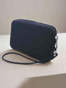 1个手持硅胶袋，防水沙滩手提袋，简约便携收纳袋，可用作化妆包，可水洗，带挂绳，可收纳化妆品、耳机、钥匙和卡片，创意硅胶收纳袋，房间装饰，包包，化妆包，旅行，化妆包，旅行必备，收纳，储物，旅行必备，化妆品收纳袋，化妆包，桌面收纳袋，化妆包，化妆包，旅行，化妆袋，包，化妆袋，旅行必备，化妆包，旅行必备，小型化妆包，化妆袋，化妆包，旅行必备，大容量，大化妆包，圣诞礼物，收纳袋，旅行，女士旅行必备礼物，收纳袋，手拿包/小手提包，化妆品收纳袋，化妆品收纳袋，收纳袋，刷子收纳袋，迷你收纳袋，大容量收纳袋，女士礼物，圣诞礼物，礼物创意 女性