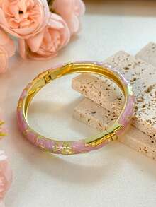 1 pieza Brazalete de estilo vintage con esmalte floral dorado, pulsera dorada, accesorio de joyería apta para niñas y mujeres, uso diario y regalo para festividades