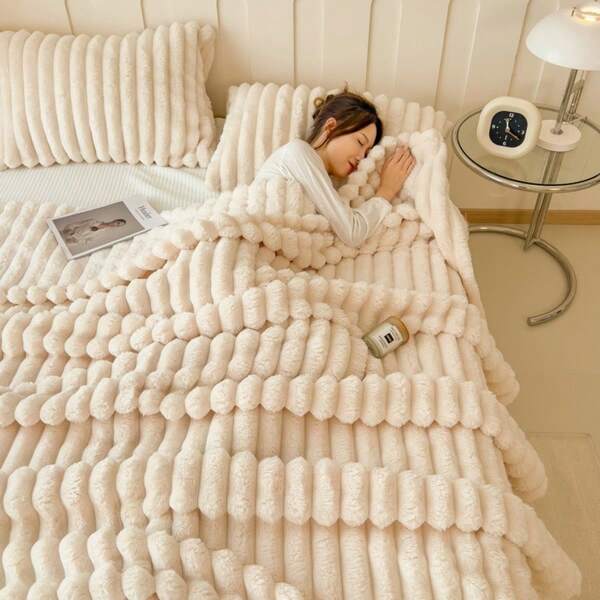 Luxurious Double-Sided Faux Fur Blanket - Comfortable Striped Flannel, Soft And Warm, Suitable For Napping, Office, Camping, Sofa - Multipurpose Polyester Bedspread, Perfect Christmas Gift