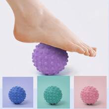 1 套瑜伽球、按摩球、足部按摩器、身体筋膜球、肌肉放松按摩滚轮、腿部、手部和肩部按摩工具、瑜伽和健身健康设备