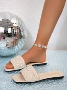 Nuevos zapatos de tacón cuadrado con adorno de strass y perlas, resistentes al deslizamiento y fácil de poner y quitar, ideales para vacaciones en la playa, versátiles y de moda, tallas grandes para mujeres