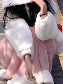 Bata de Invierno Mujer con Capucha de Pelo Coral - Diseño de Gatito Cute, Acolchada y Transpirable para Relax en Casa