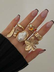 6 pièces/Set Bague en métal rétro décorée de fleurs et de pierres gemmes, bagues de style baroque élégantes avec faux perles, bagues punk rock dorées pour les phalanges, convenant pour un port quotidien, les fêtes, les cadeaux, accessoires de mode multifonctionnels, cadeaux pour la Saint-Valentin, la fête des Mères
