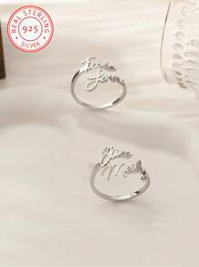 Un anillo con nombre en inglés personalizado de plata 925, de diseño elegante y sencillo, un anillo de moda para vacaciones y juego