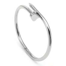 1 pièce Bracelet d'ongle en acier inoxydable élégant de luxe haut de gamme en forme de trèfle et de cœur pour femmes