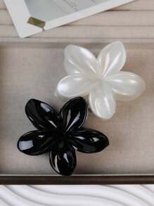 4 pièces Pinces à cheveux florales acryliques pour femmes, élégantes et raffinées. Accessoires décoratifs polyvalents pour coiffures demi-attachées à l'arrière de la tête. Frais, simples et doux, adaptés à une utilisation quotidienne en tant qu'accessoires pour cheveux