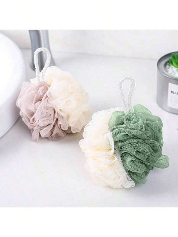 1/2 Pieces Two-Tone Bath Ball Bubble Bath Ball Rub Bath Ball, Home Spa Shower Sponge Bath Ball Ball Brush-Rich Foam Bubble Face Body Scrub Rich Foam Can Be Used In All Seasons.