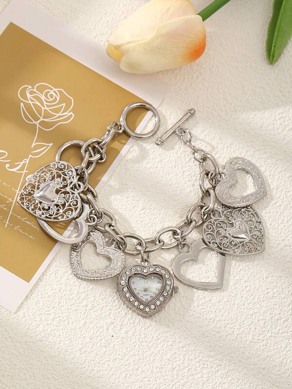 Retro Style Women's Love Bracelet Watch Heart Small Strap Diamond Love Bracelet Women's Bracelet Watch Bohemian National Quartz Watch Gift