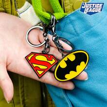 Justice League 1pc Cute Anime Keychain, Cool Hero Fashionable And Minimalist Batman Superman Wonder Woman Flash Logo Keyring, Perfect For Backpack Pendants, Car Key Accessories, And Small Gifts[Officially Licensed] - Multicolor - View 4