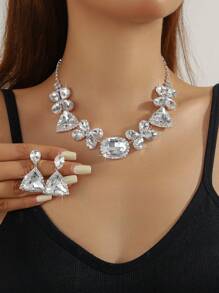 3-teiliges Set mit Halskette und Ohrringen, mit Strass und geometrischen Edelsteinen besetzt, zart und modisch, hochwertig, geeignet für den täglichen Gebrauch, Campus-Dates, Hochzeiten, Partys, Valentinstag, Urlaubsgeschenke für Frauen