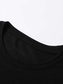 Custom Personalized Men's Girlfriend Picture Tee Shirt Boyfriend,   Input Your Text/Blessing/Interesting Text, Upload Your Photo/Group Photo/Lover/Best Friend/Pet/Landscape, Black T-Shirt, Valentine's Day Outfit, Holiday Gift, Anniversary Gift,Personalized Ideal Gifts For Him Family,Boyfriend,Friends