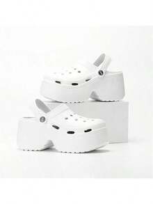 Thick Sole Slip-On Sandals, New 2025 Summer Women's Outdoor EVA Beach Shoes, Non-Slip Platform Garden Shoes, Closed Toe Flat Mule, Leopard Print