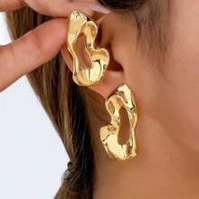 Fashionable Abstract Asymmetrical Wavy Stud Earrings