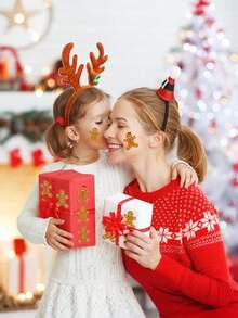 500 piezas de adhesivos de hombrecitos de jengibre navideños - Pegatinas de papel satinado autoadhesivas con detalles de glaseado, posturas y decoraciones surtidas para tarjetas navideñas, envoltorios de regalo, scrapbooking y decoración de fiestas - Adhesivo duradero, diseño festivo alegre, decoraciones de hombrecitos de jengibre para Navidad, artículos esenciales para envolver regalos, decoración temática navideña, calcomanías de fácil uso, adornos estacionales