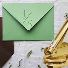 1 st personlig präglingsstämpel, anpassad handpräglingsstämpel, logotyppräglingsstämpel, bröllopslogotyppräglingsstämpel, biblioteksbokspräglingsstämpel