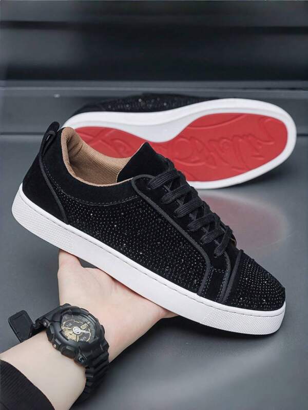 Zapatillas deportivas para hombre, de piel sintética, puntera redonda de alta calidad, ligeras, antideslizantes, transpirables, suela suave, resistentes al desgaste, aptas para uso casual, deportivo, correr, stage, fiesta, todas las temporadas, estilo europeo, con remaches, brillantes, marca de