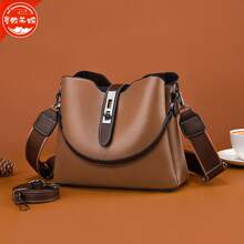 Shoulder Bags