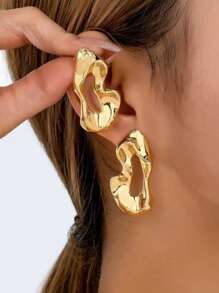 Fashionable Abstract Asymmetrical Wavy Stud Earrings
